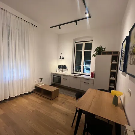 Apartment Casa Borg La Spezia